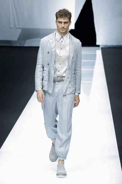 Look 51